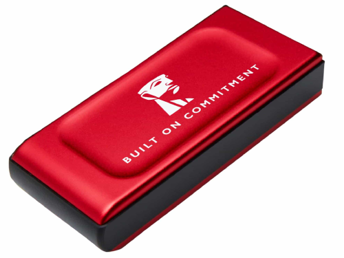 2.0TB Kingston External Portable SSD XS1000 Red, USB-C 3.2 (69.5x32.6x13.5mm, 28.7g, R/W:1050/1000 M